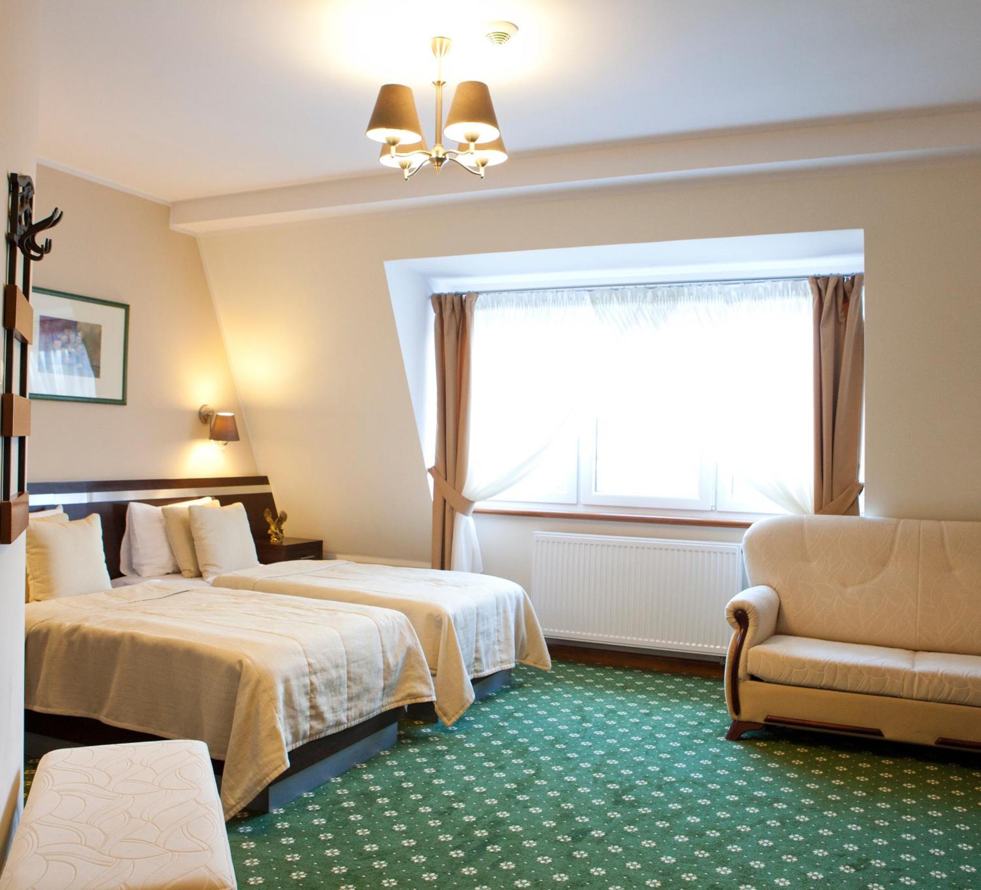 Hotel I Restauracja "Pod Orlem" Kartuzy Εξωτερικό φωτογραφία