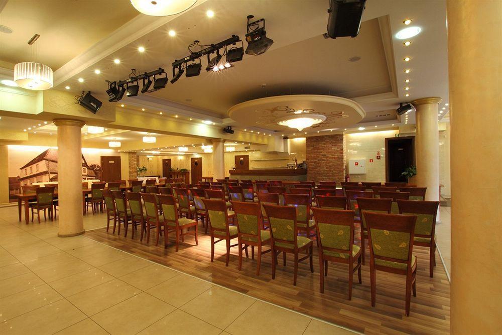 Hotel I Restauracja "Pod Orlem" Kartuzy Εξωτερικό φωτογραφία