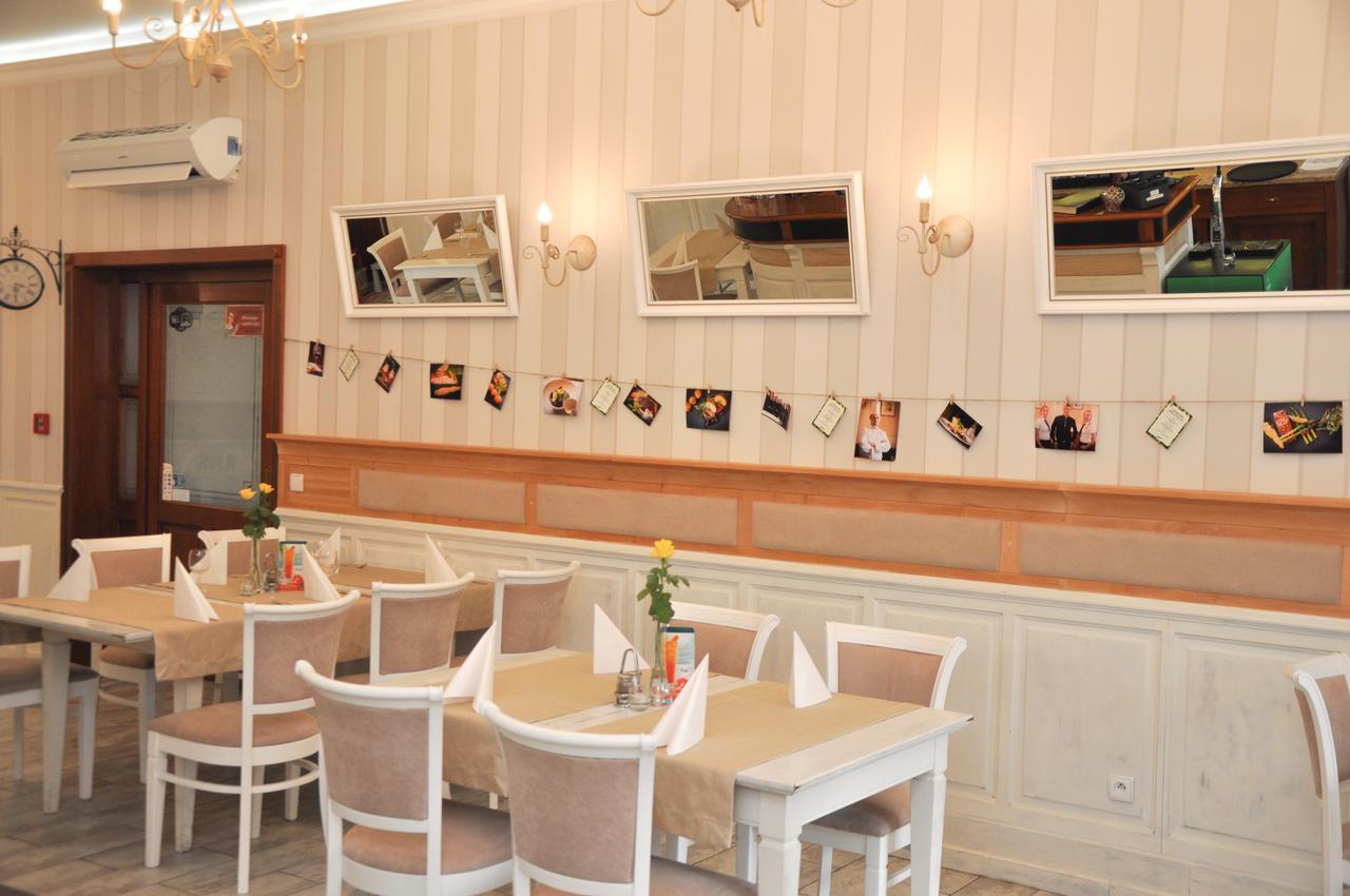 Hotel I Restauracja "Pod Orlem" Kartuzy Εξωτερικό φωτογραφία
